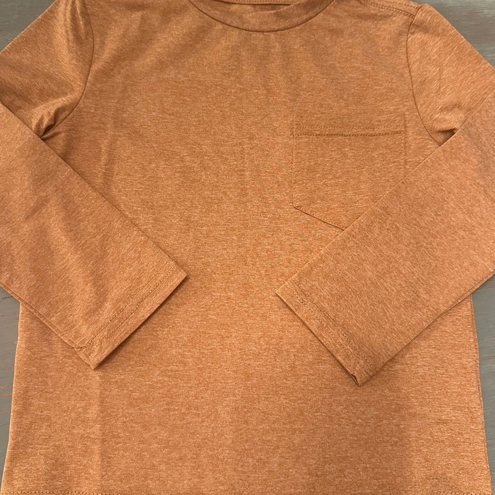 NWOT  01. Algo Long Sleeve Shirt athletic material